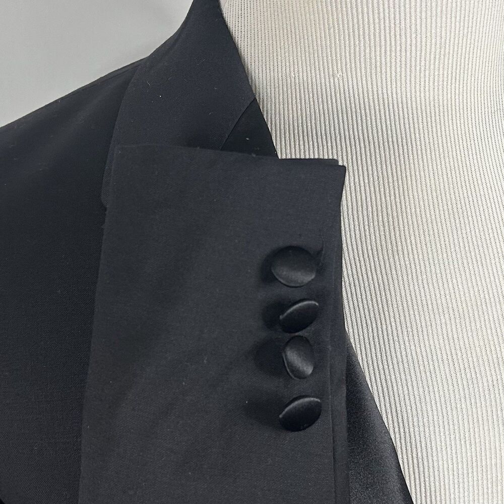 Calvin Klein 40R Tuxedo Jacket 100% Wool All Black Two Button Fully Lined - Picture 5 of 8